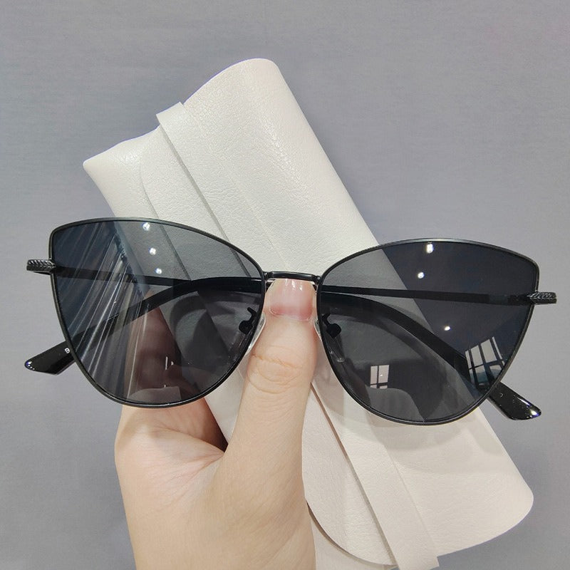 Metal Frame Cat Eye Sunglasses