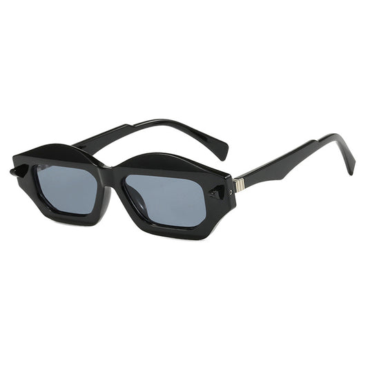 Small Frame Modern and Fashionable Sunglasses