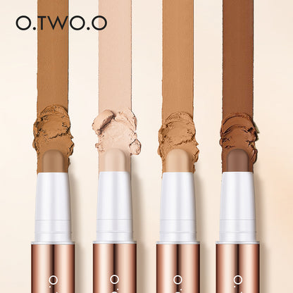 O.TWO.O Aufhellender Concealer mit Doppelkopf