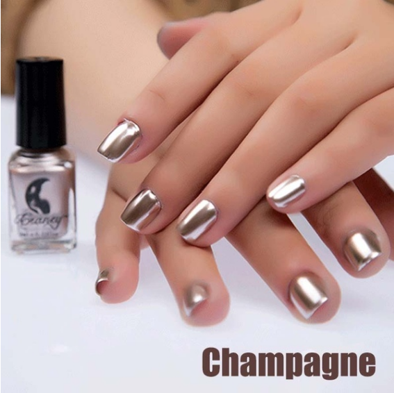 Metallic-Nagellack in 14 Farben