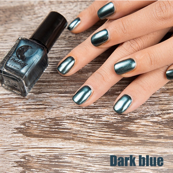 Metallic-Nagellack in 14 Farben