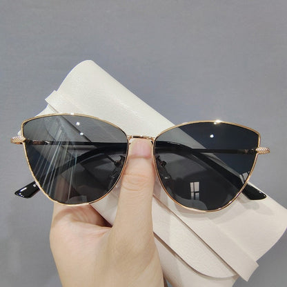 Metal Frame Cat Eye Sunglasses